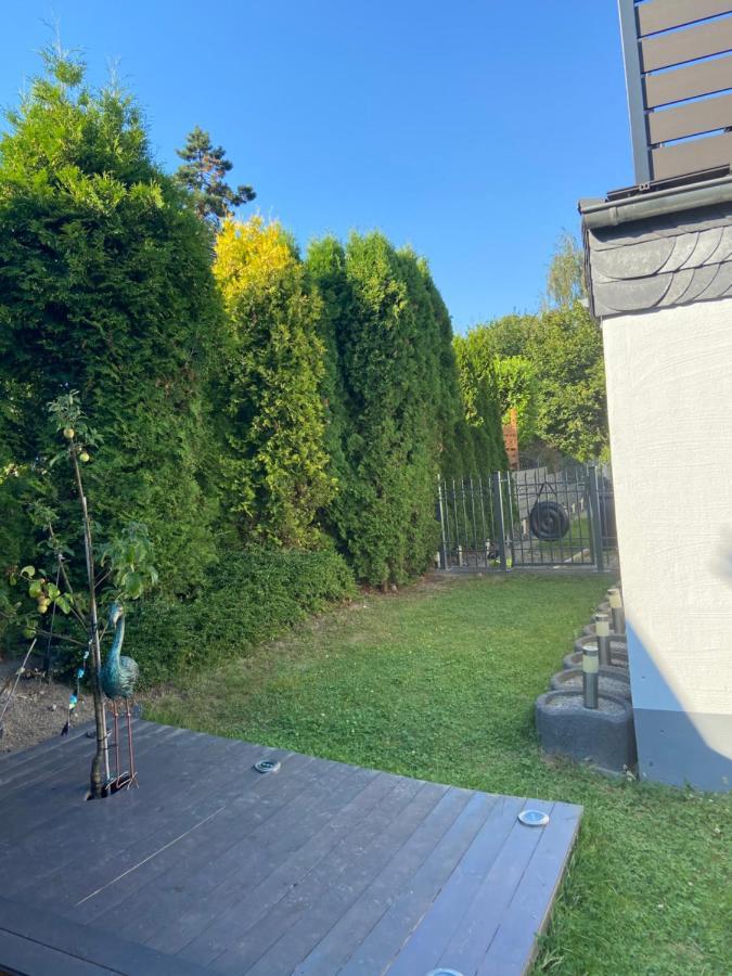 4 Zimmer 11 Personen Wohnung Garten Terrasse Grill 2 Badezimmer Wuppertal Exterior photo