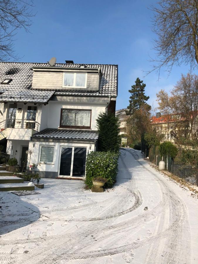 4 Zimmer 11 Personen Wohnung Garten Terrasse Grill 2 Badezimmer Wuppertal Exterior photo